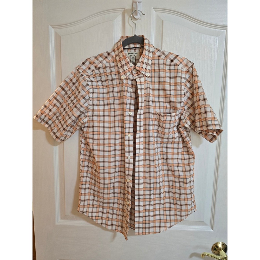 St Johns Bay Mens Orange White Plaid Short Sleeve Iron Free Button Shirt S /0524 - Picture 1 of 3